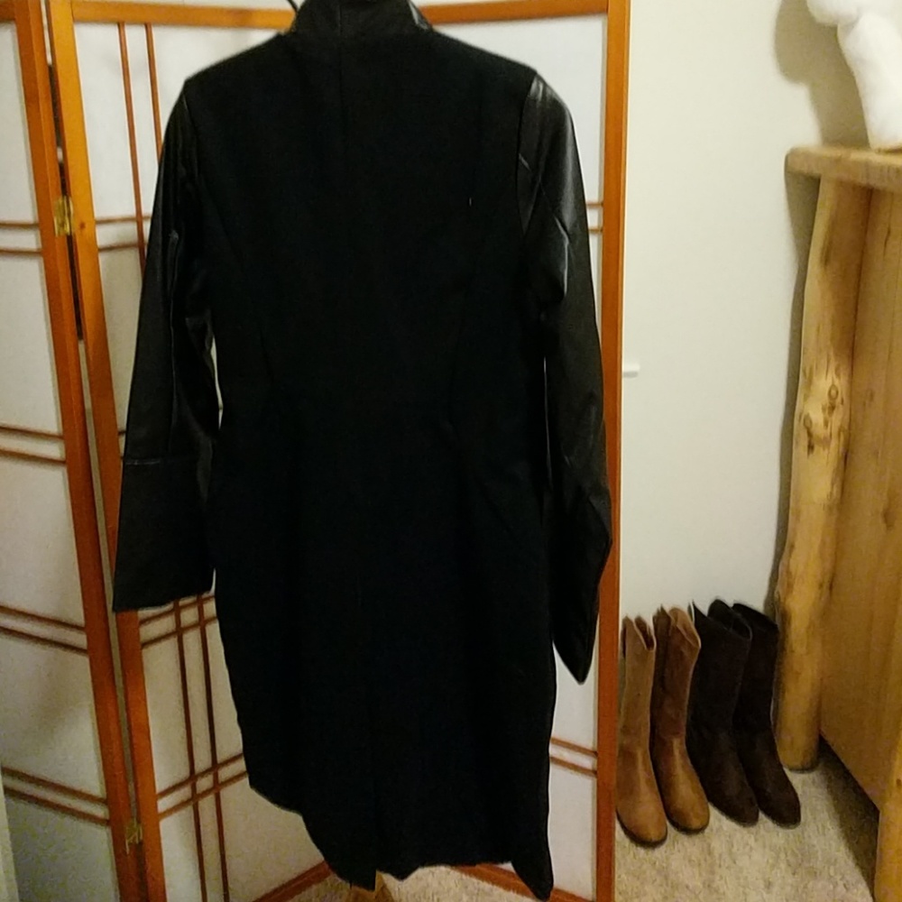 Dress Coat-- fleece and faux leather - Picture 2 of 3